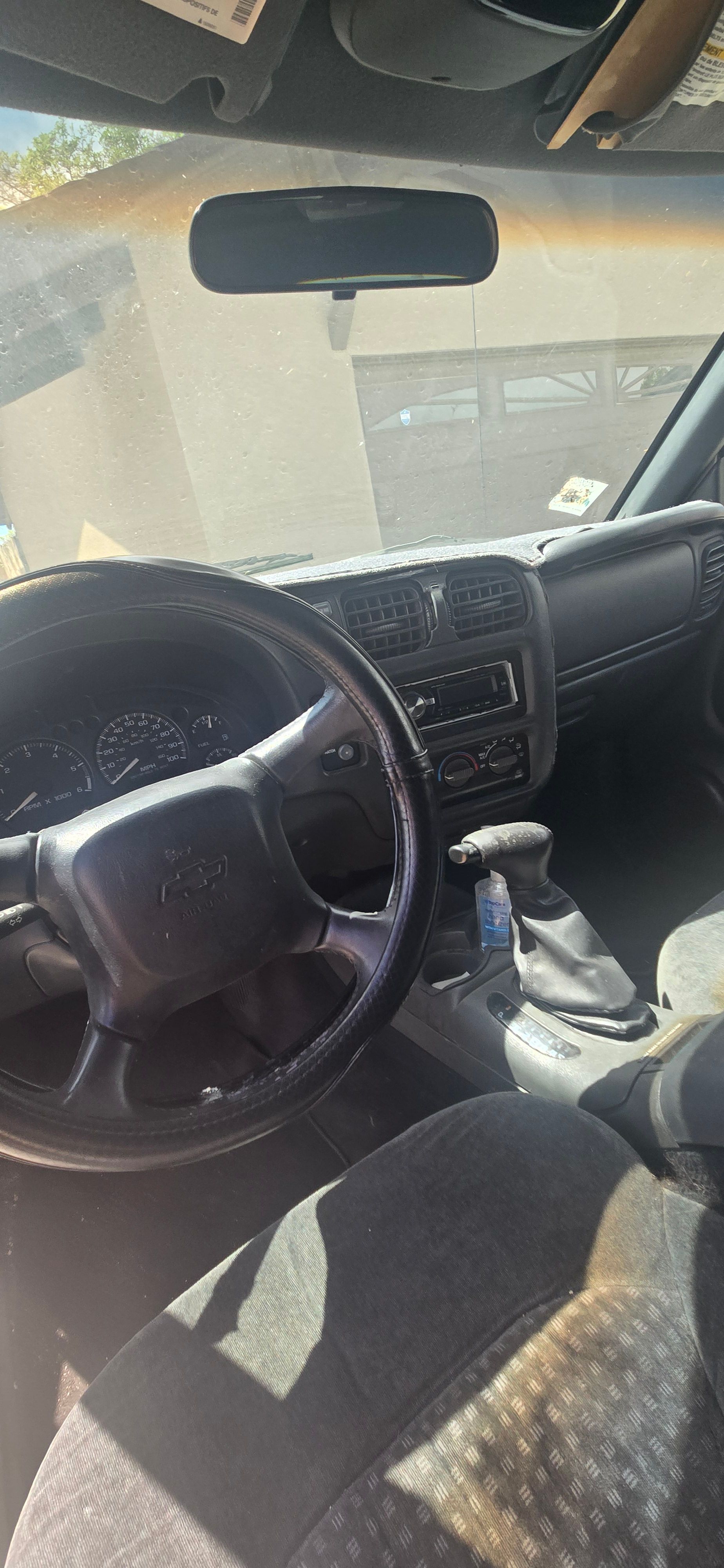 Used 2002 Chevrolet Blazer LS w/ Preferred Equipment Group AWD/4WD image 6