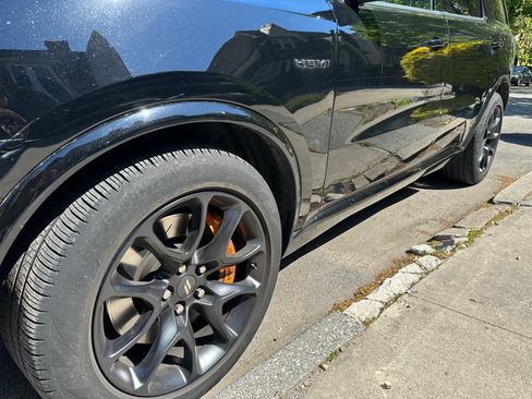 Used 2023 Dodge Durango R/T AWD/4WD image 9