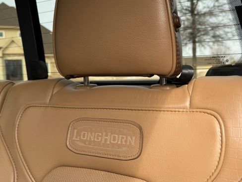 Used 2019 RAM 1500 Limited image 16