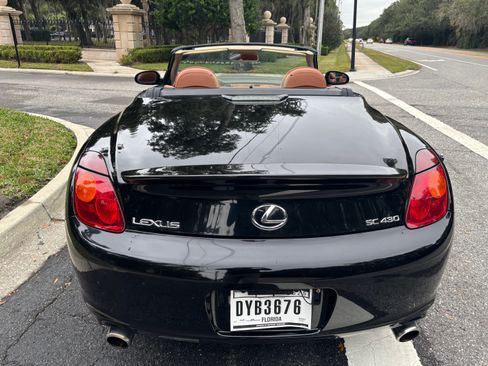Used 2003 Lexus SC 430 Convertible image 4