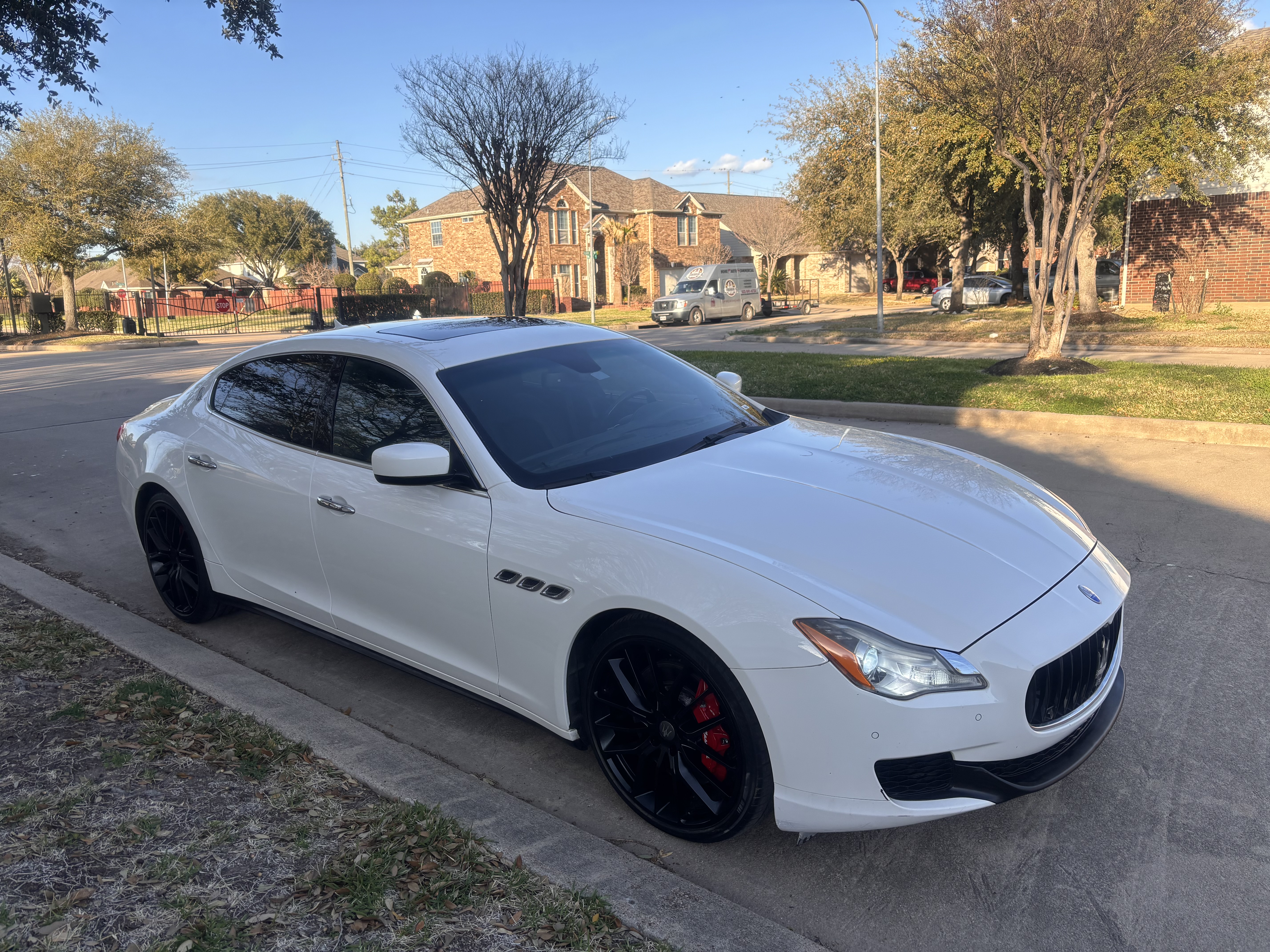 Used 2014 Maserati Quattroporte GTS RWD image 9