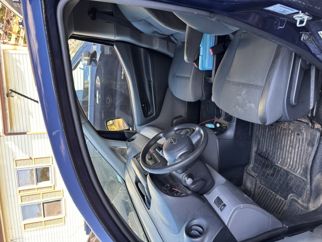 Used 2013 Nissan NV200 S FWD image 9