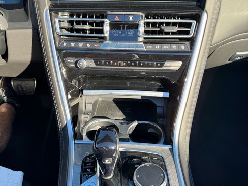 Used 2023 BMW 840i Convertible image 22