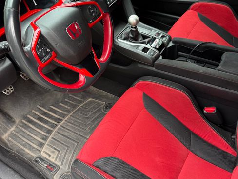 Used 2019 Honda Civic Type R image 6
