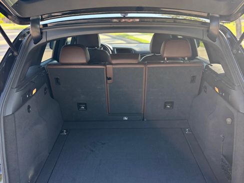 Used 2016 Audi Q5 2.0T Premium Plus w/ Technology Package image 9