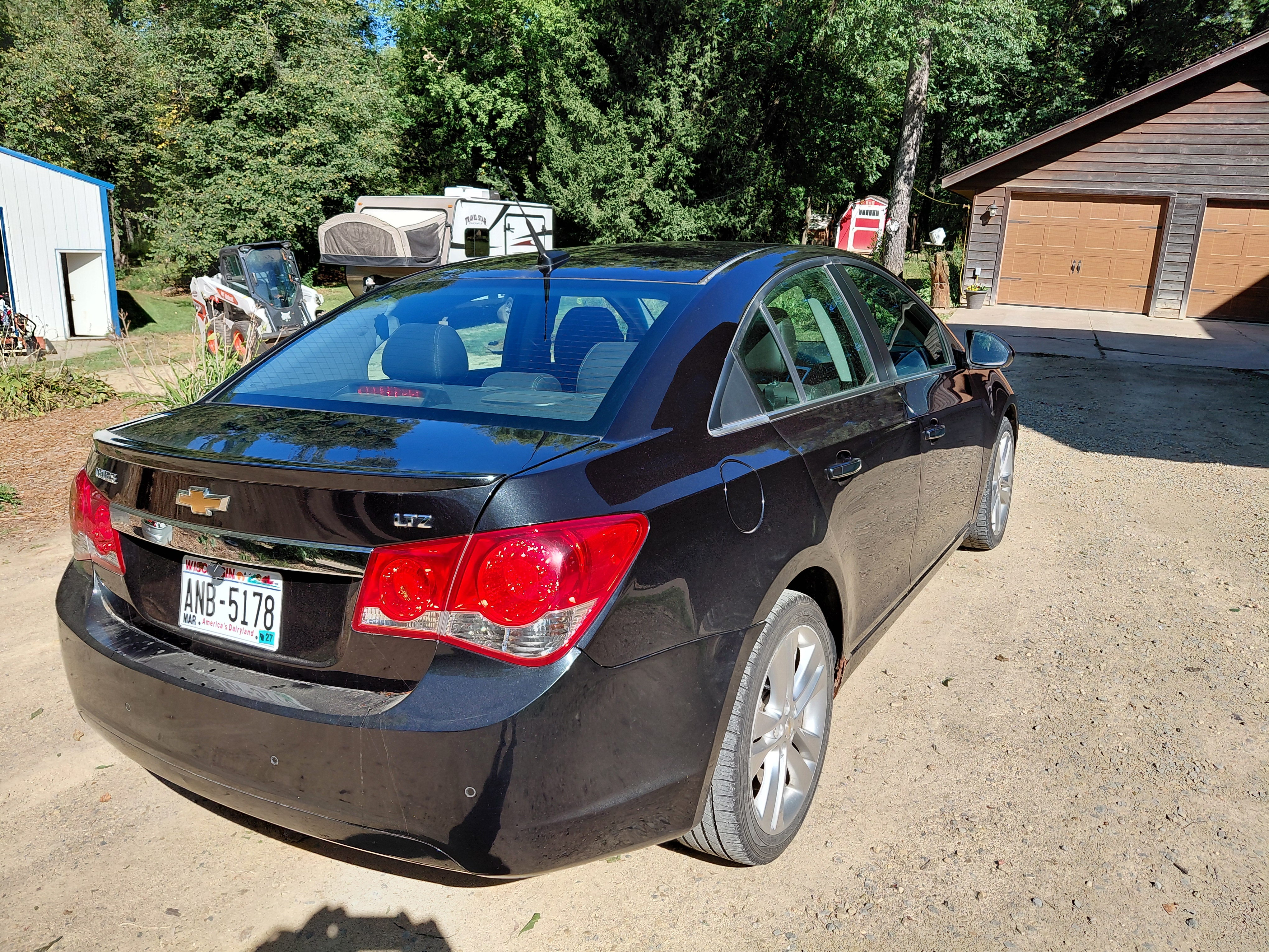 Used 2011 Chevrolet Cruze LTZ FWD image 5