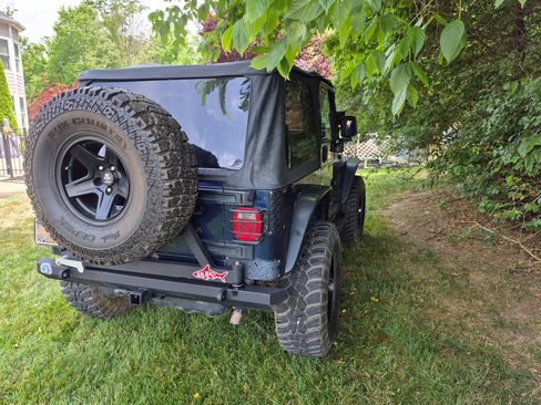 Used 2006 Jeep Wrangler Rubicon image 6