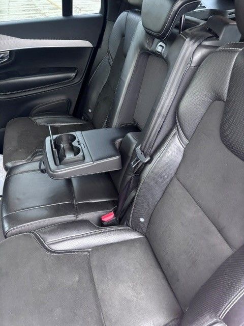 Used 2016 Volvo XC90 T6 R-Design w/ Vision Package AWD/4WD image 4