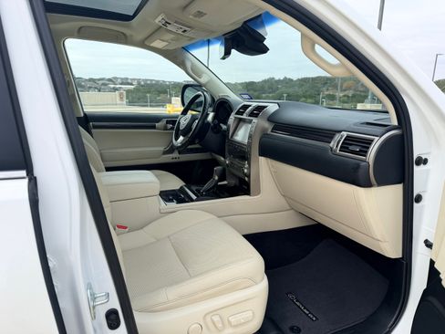 Used 2021 Lexus GX 460 Premium image 20