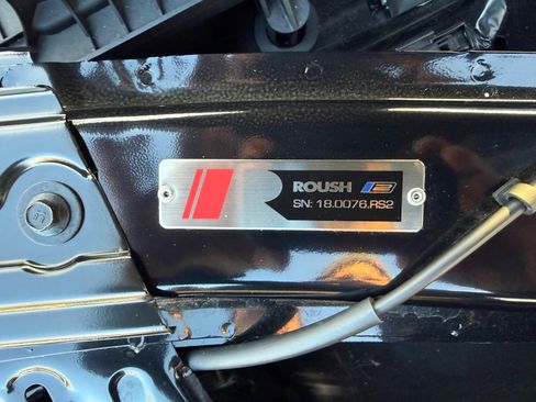 Used 2018 Ford Mustang GT Premium w/ Equipment Group 401A image 18