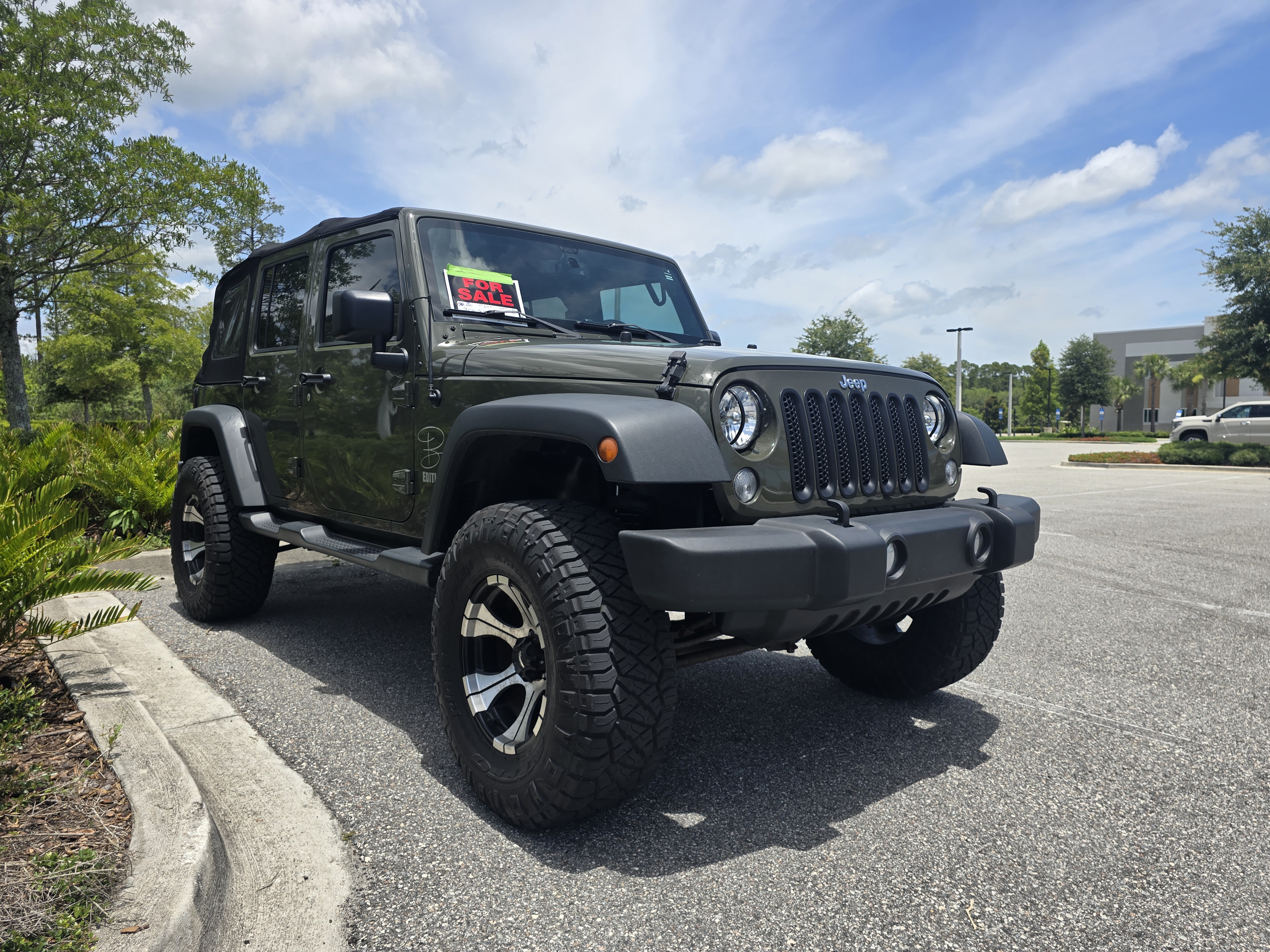 Used 2015 Jeep Wrangler Unlimited Sport w/ Quick Order Package 24S AWD/4WD image 14