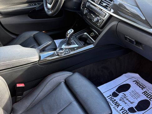 Used 2007 BMW Z4 3.0i image 10