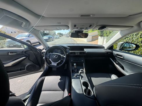 Used 2019 Lexus IS 300 w/ Accessory Package image 10