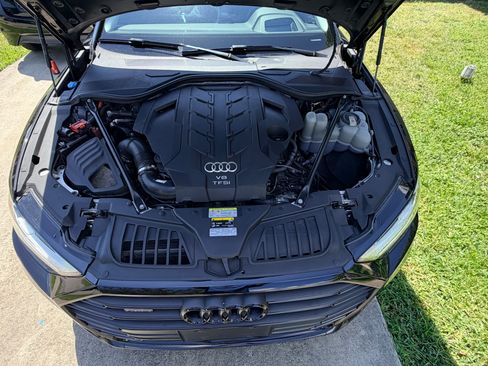 Used 2021 Audi A8 L 4.0T w/ Executive Plus Package AWD/4WD image 21