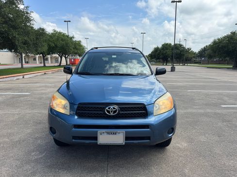 Used 2007 Toyota RAV4 2WD image 4
