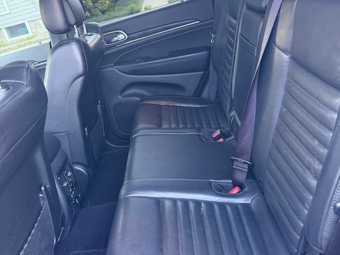 Used 2019 Jeep Grand Cherokee Limited X AWD/4WD image 10