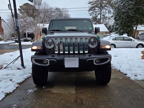 Used 2021 Jeep Wrangler Unlimited Sahara w/ Safety Group image 1