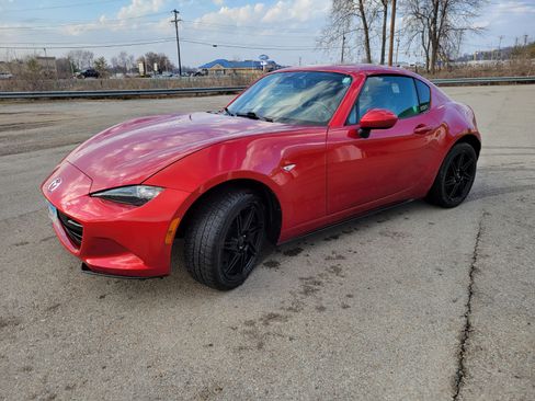 Used 2017 MAZDA MX-5 Miata RF Grand Touring image 14