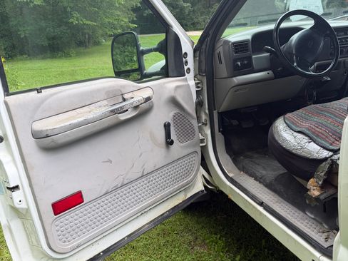 Used 2000 Ford F450 4x4 Regular Cab Super Duty image 8