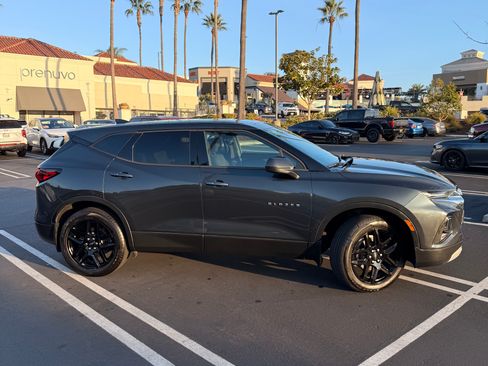 Used 2019 Chevrolet Blazer LT image 4