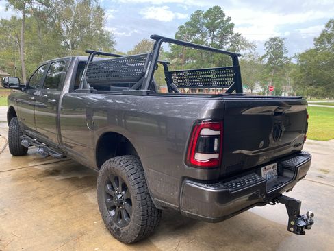 Used 2021 RAM 3500 Big Horn w/ Level B Equipment Group AWD/4WD image 8