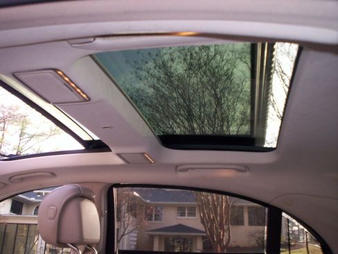 Used 2015 Mercedes-Benz S 550 Sedan image 29