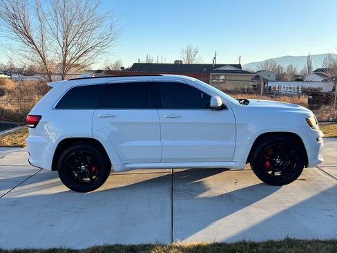 Used 2015 Jeep Grand Cherokee SRT w/ Trailer Tow Group IV image 22