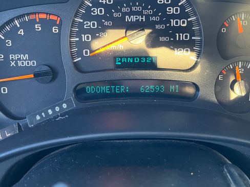 Used 2004 Chevrolet Silverado 3500 LS w/ Skid Plate Package image 16