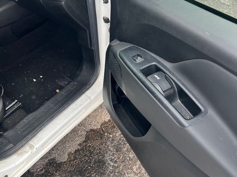 Used 2018 RAM ProMaster City Tradesman image 9