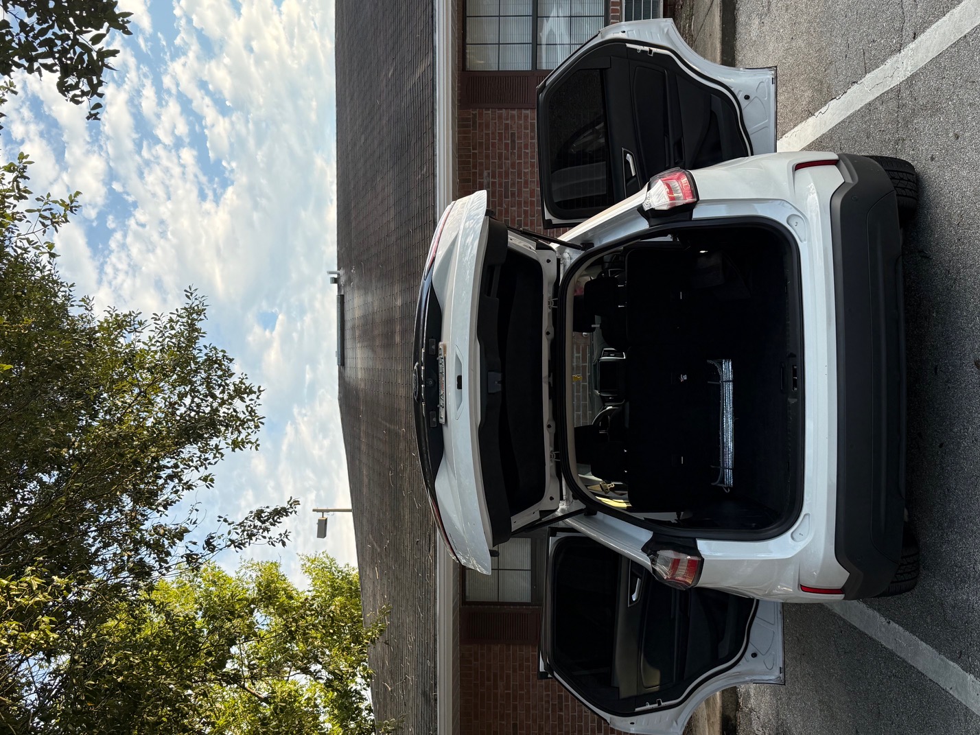 Used 2021 Ford Edge SE FWD image 6
