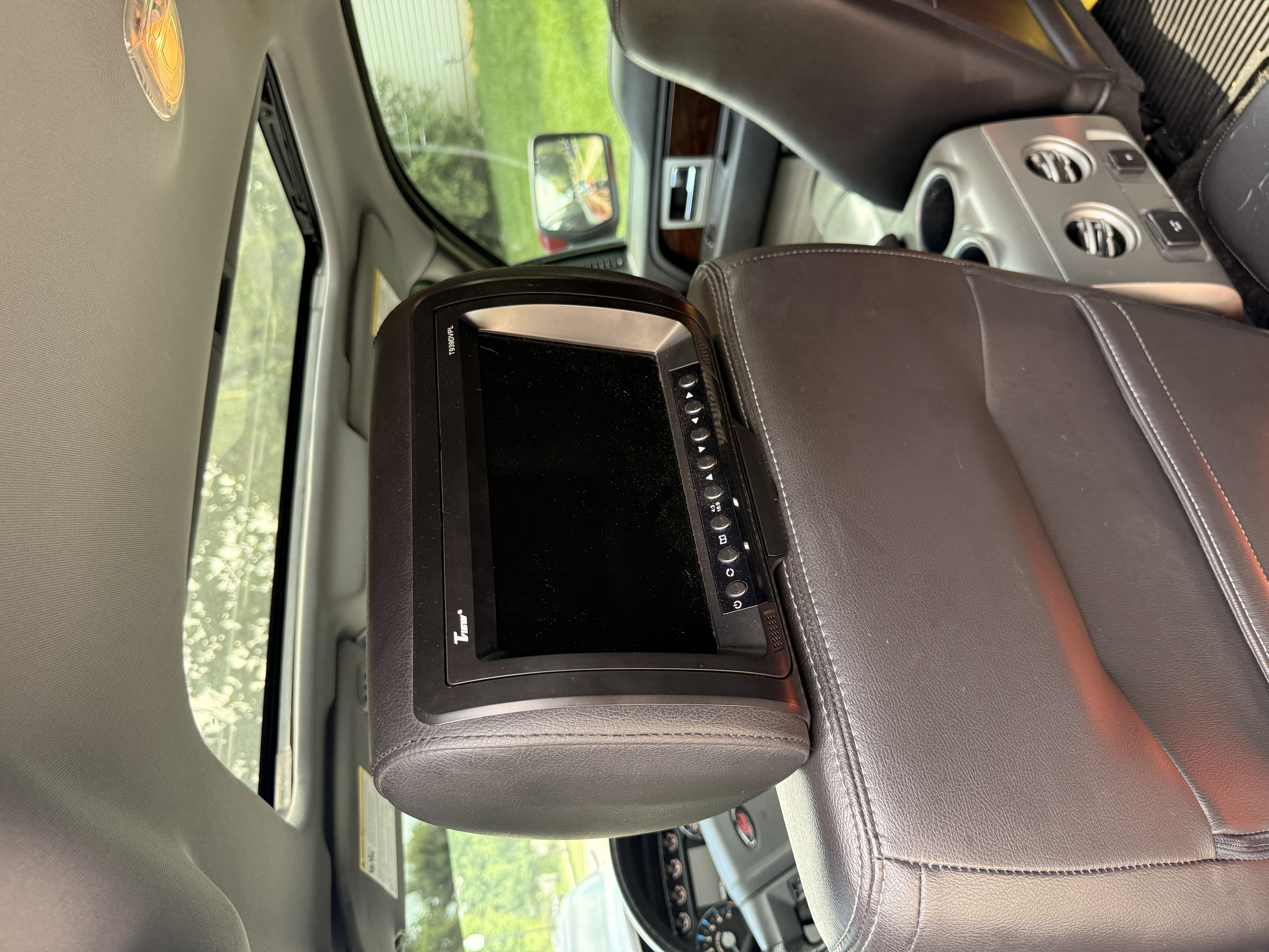 Used 2012 Ford F150 Lariat AWD/4WD image 14