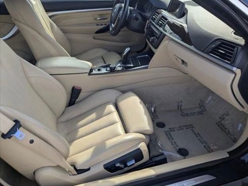 Used 2016 BMW 428i xDrive Convertible image 2