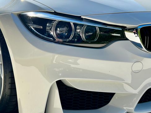 Used 2019 BMW M4 Coupe image 10