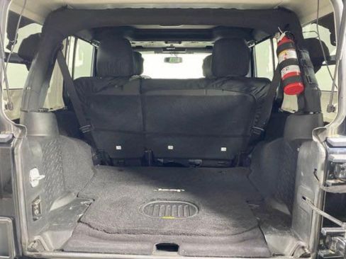 Used 2017 Jeep Wrangler Unlimited Sport w/ Quick Order Package 24S image 6