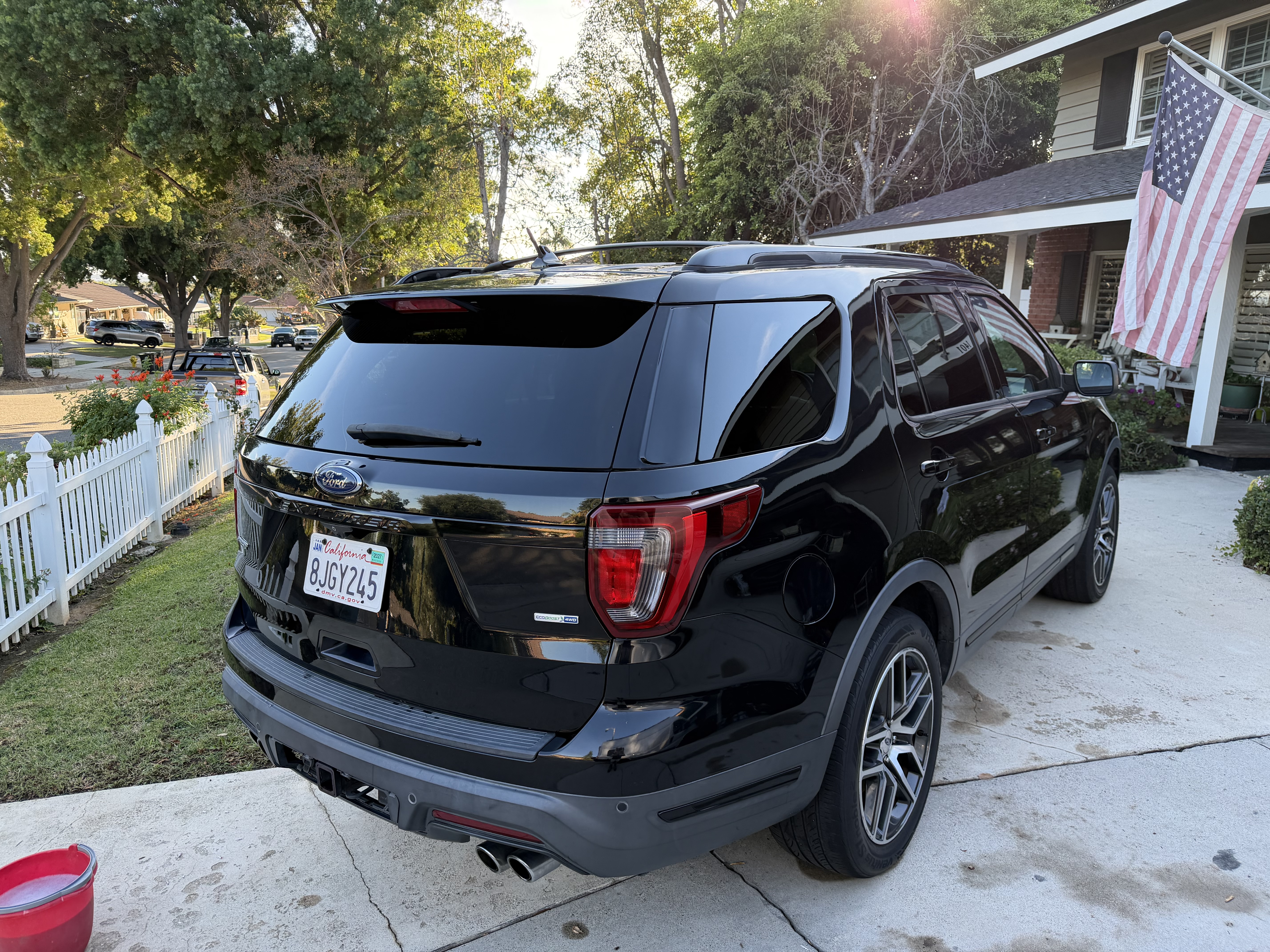 Used 2019 Ford Explorer Sport w/ Equipment Group 401A AWD/4WD image 4