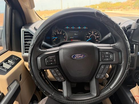 Used 2016 Ford F150 XLT w/ Equipment Group 302A Luxury AWD/4WD image 14