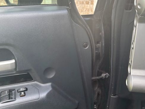 Used 2008 Toyota FJ Cruiser 2WD w/ Upgrade Pkg 2 image 15