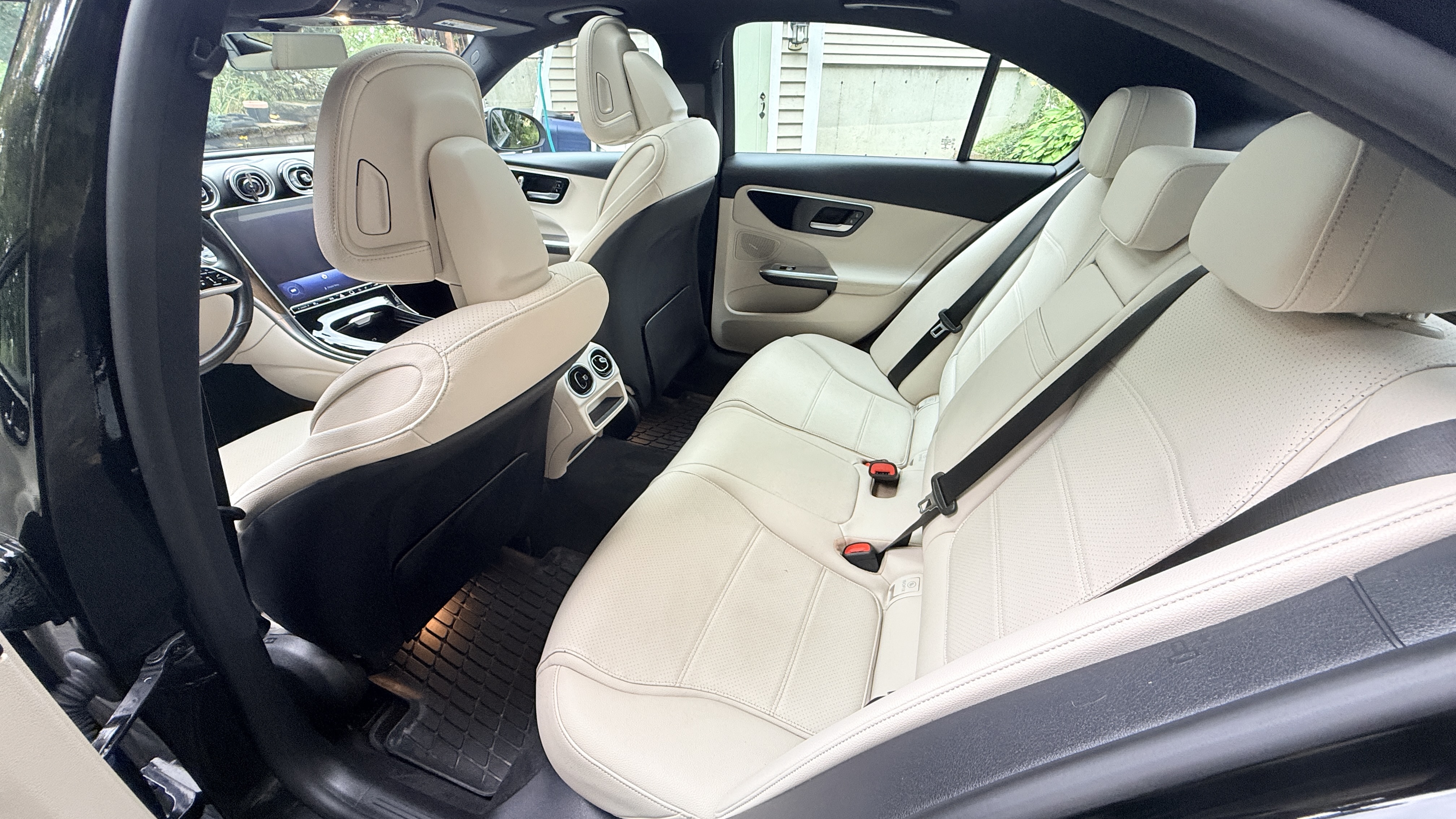 Used 2023 Mercedes-Benz C 300 4MATIC Sedan image 18