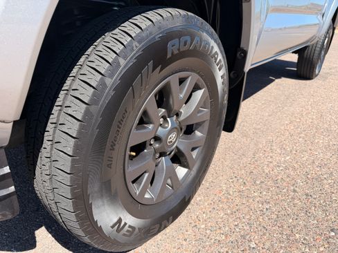 Used 2021 Toyota Tacoma SR5 RWD image 14