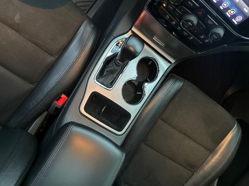 Used 2020 Jeep Grand Cherokee Altitude image 10