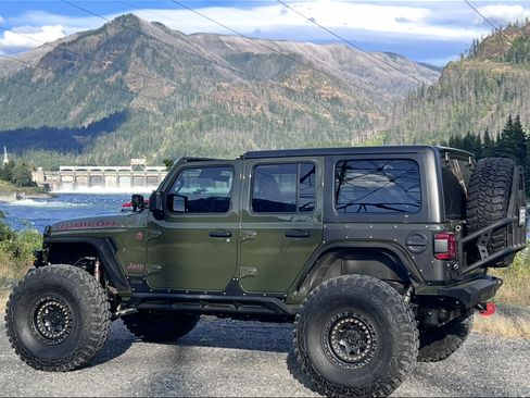 Used 2021 Jeep Wrangler Unlimited Rubicon image 8