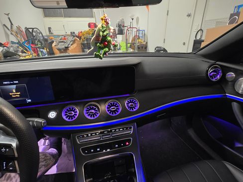 Used 2023 Mercedes-Benz E 450 E 450 Cabriolet 2D image 4