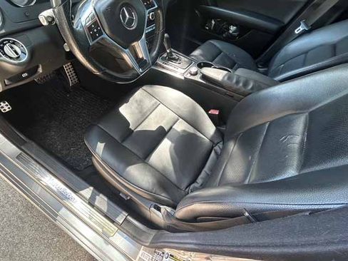 Used 2014 Mercedes-Benz C 250 Sedan image 8