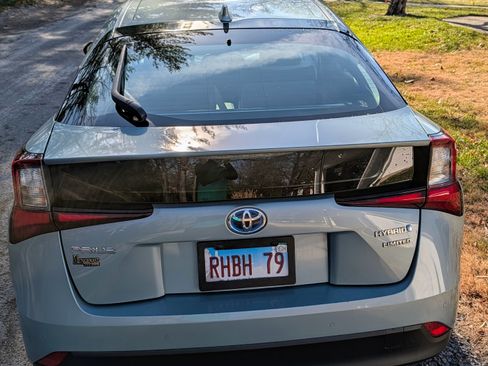 Used 2019 Toyota Prius Limited image 6