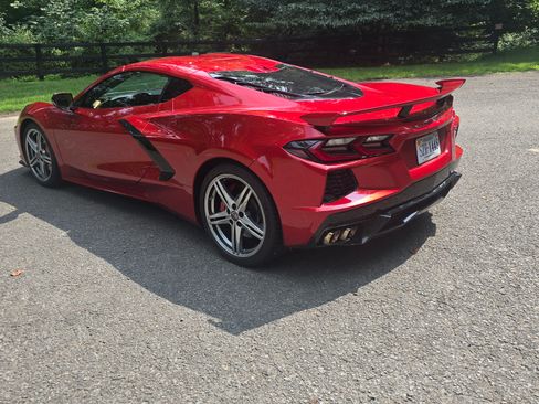 Used 2026 Chevrolet Corvette Stingray Preferred Cpe w/ Z51 Performance Package RWD image 4