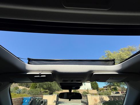 Used 2024 Ford Maverick Lariat w/ Black Appearance Package image 29