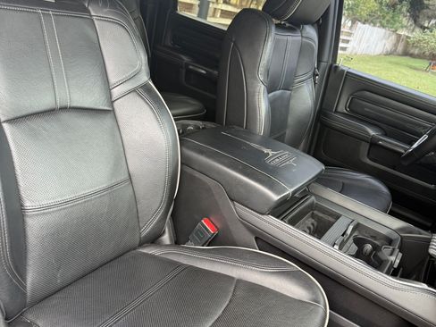 Used 2022 RAM 2500 Limited image 12