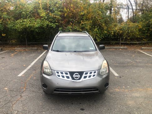 Used 2014 Nissan Rogue S w/ Convenience Package image 17