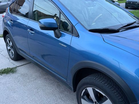 Used 2015 Subaru Crosstrek 2.0i Premium AWD/4WD image 8