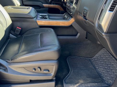 Used 2017 Chevrolet Silverado 1500 LTZ w/ Max Trailering Package image 23